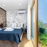 Luxury Adria - Sea & Mountain View, Whirlpool And Free Parking Makarska