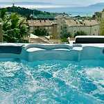Luxury Adria - Sea & Mountain View, Whirlpool And Free Parking * Makarska