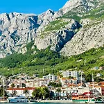 Luxury Adria - Sea & Mountain View, Whirlpool And Free Parking Makarska