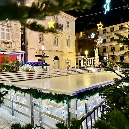 Apartmán Luxury Adria Makarska - Sea & Mountain View, Whirlpool And Private Parking *