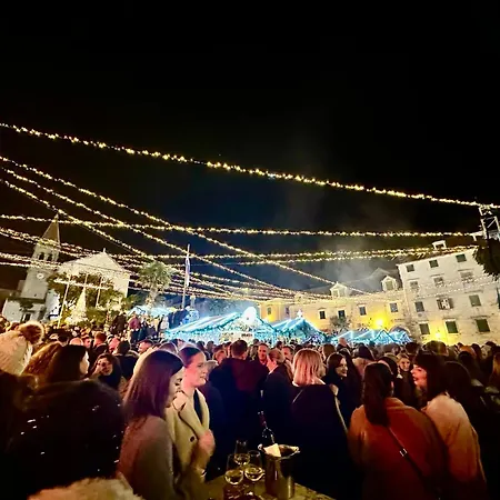 Apartmán Luxury Adria Makarska - Sea & Mountain View, Whirlpool And Private Parking Makarská