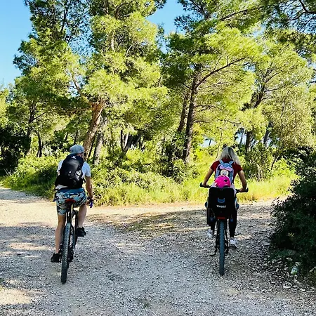 Luxury Adria - Sea & Mountain View, Whirlpool And Free Parking Makarska