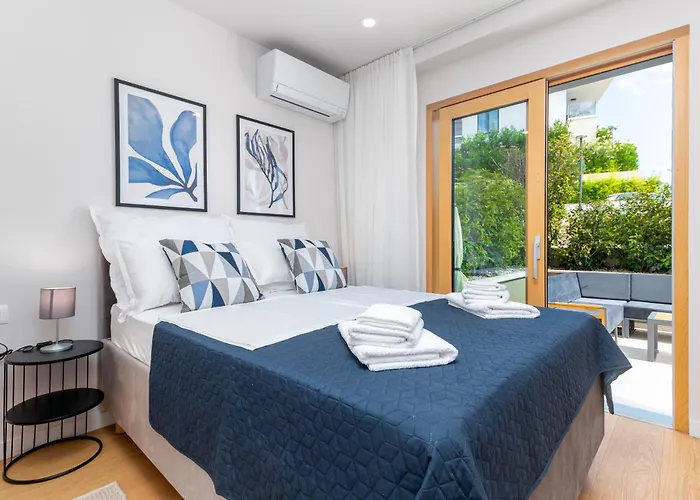 Luxury Adria - Sea & Mountain View, Whirlpool And Free Parking