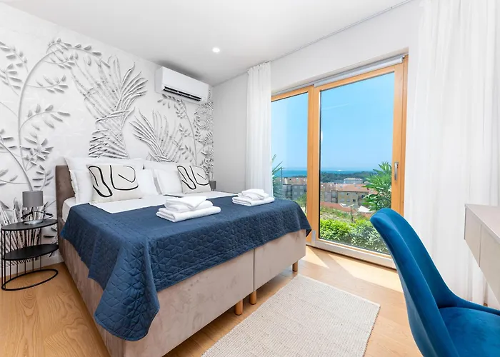 Luxury Adria - Sea & Mountain View, Whirlpool And Free Parking