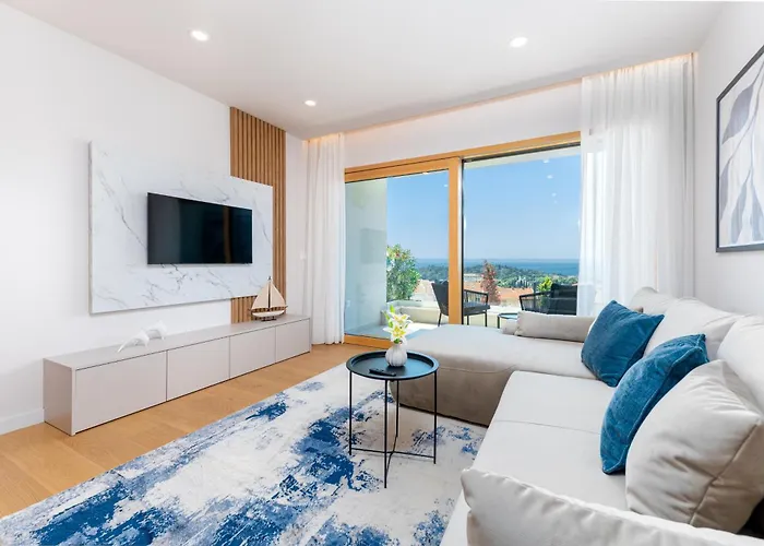 Апартаменты Luxury Adria - Sea & Mountain View, Whirlpool And Free Parking