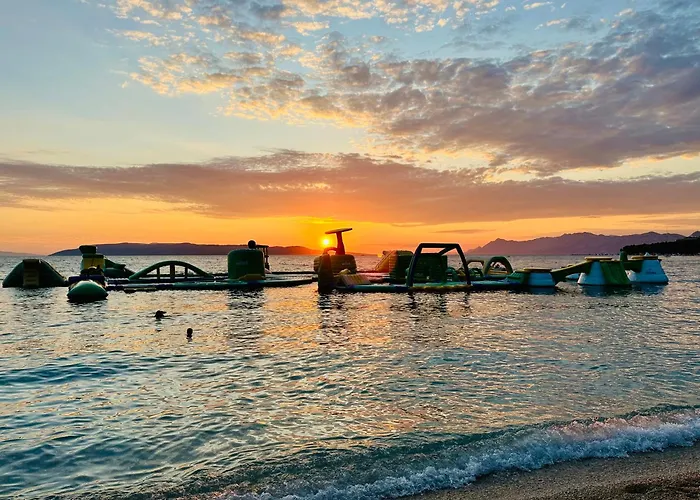 Luxury Adria - Sea & Mountain View, Whirlpool And Free Parking Макарска